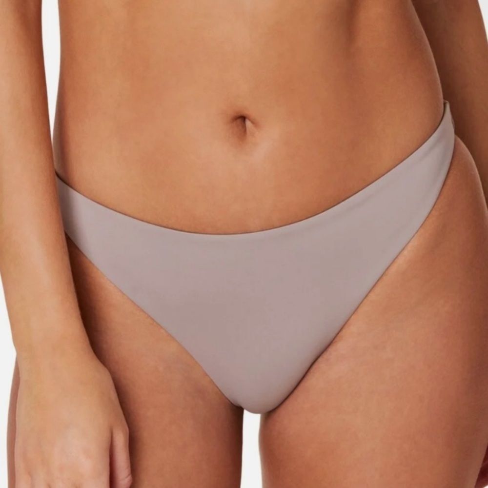 NWT Andie Swim Cheeky Bottom
